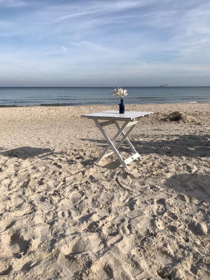 Sonnige Souterrain-Ferienwohnung Sassnitz Esterno foto